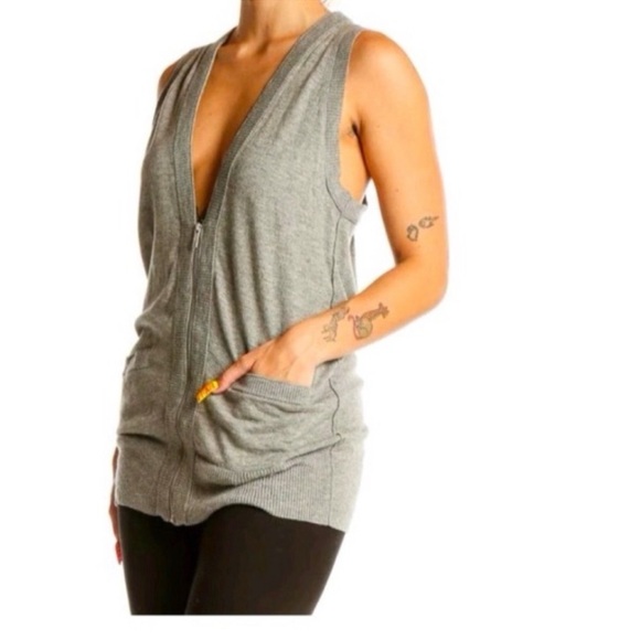 3/$19 Banana Republic sleeveless zip up tank top blouse cardigan vest tunic - Picture 4 of 14